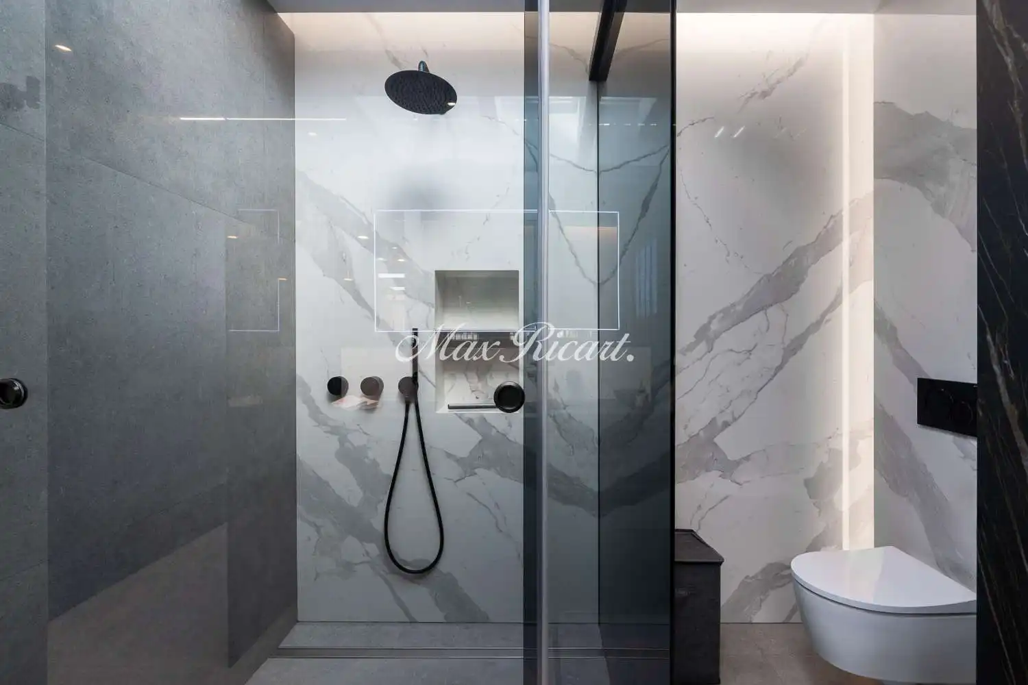 Attic for rent in N/A, Dreta de l'Eixample