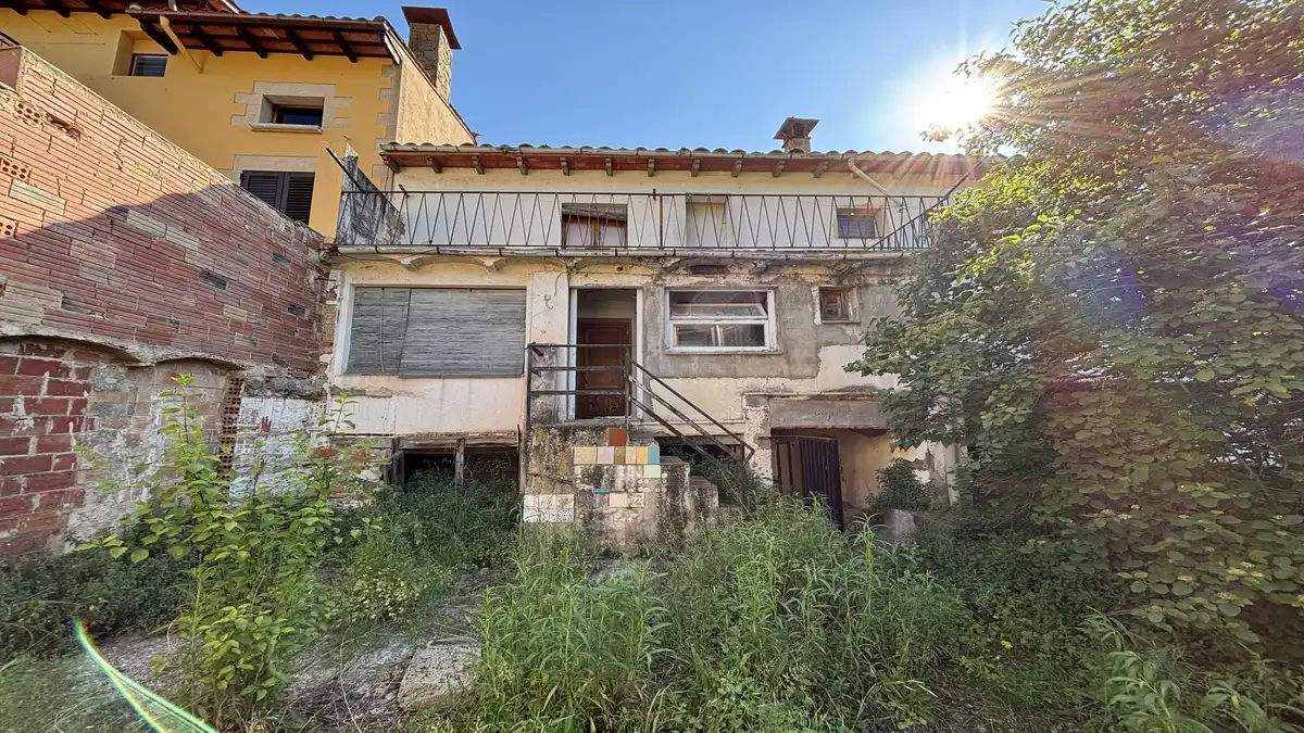 Vista exterior de Casa o chalet en venta en Sant Feliu de Pallerols