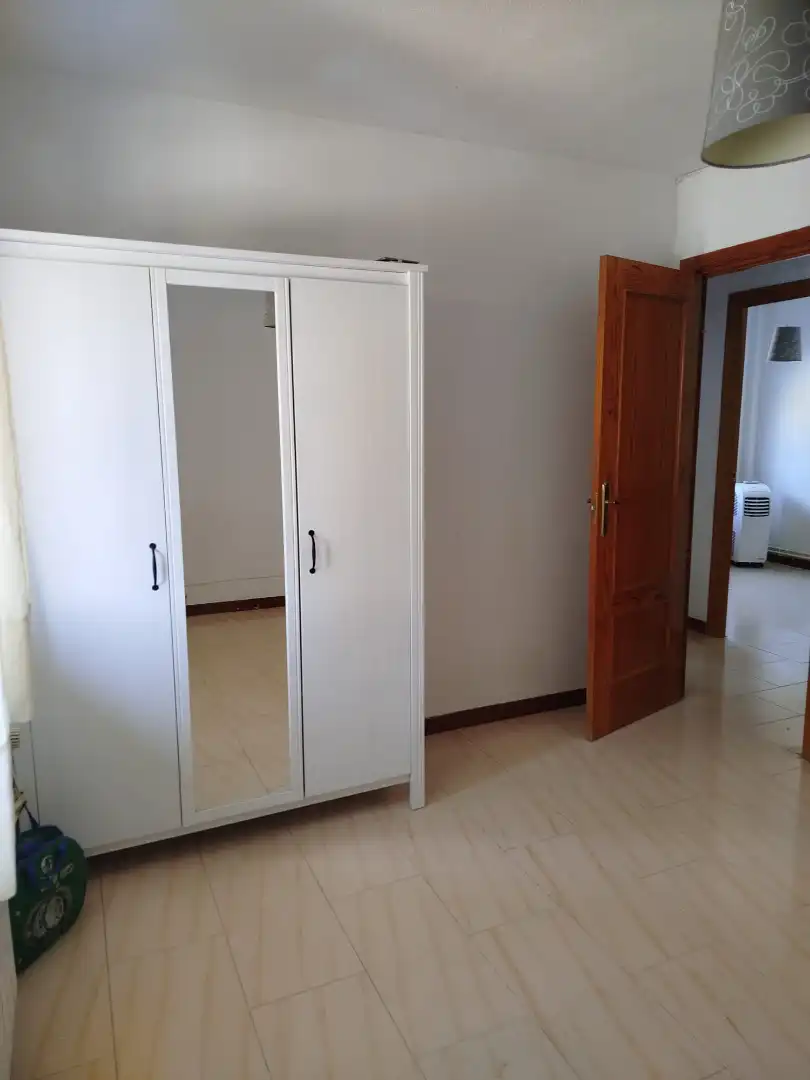 Schlafzimmer von Wohnung zum Verkauf in Chapinería mit Gemeinschaftspool