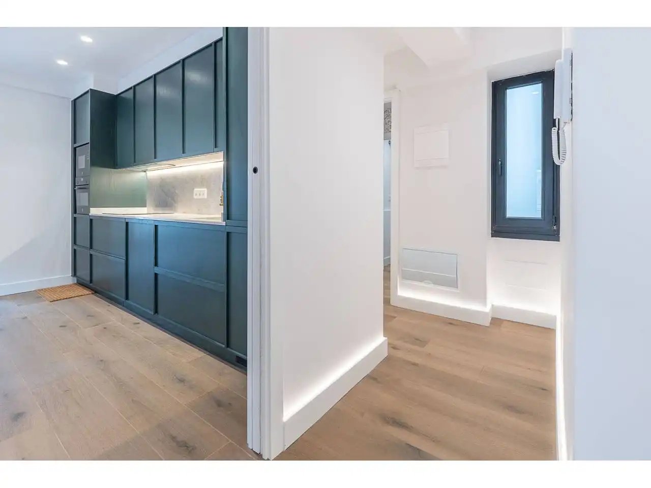 Piso en venta en Donostia - San Sebastián  con Calefacción, Terraza y Trastero