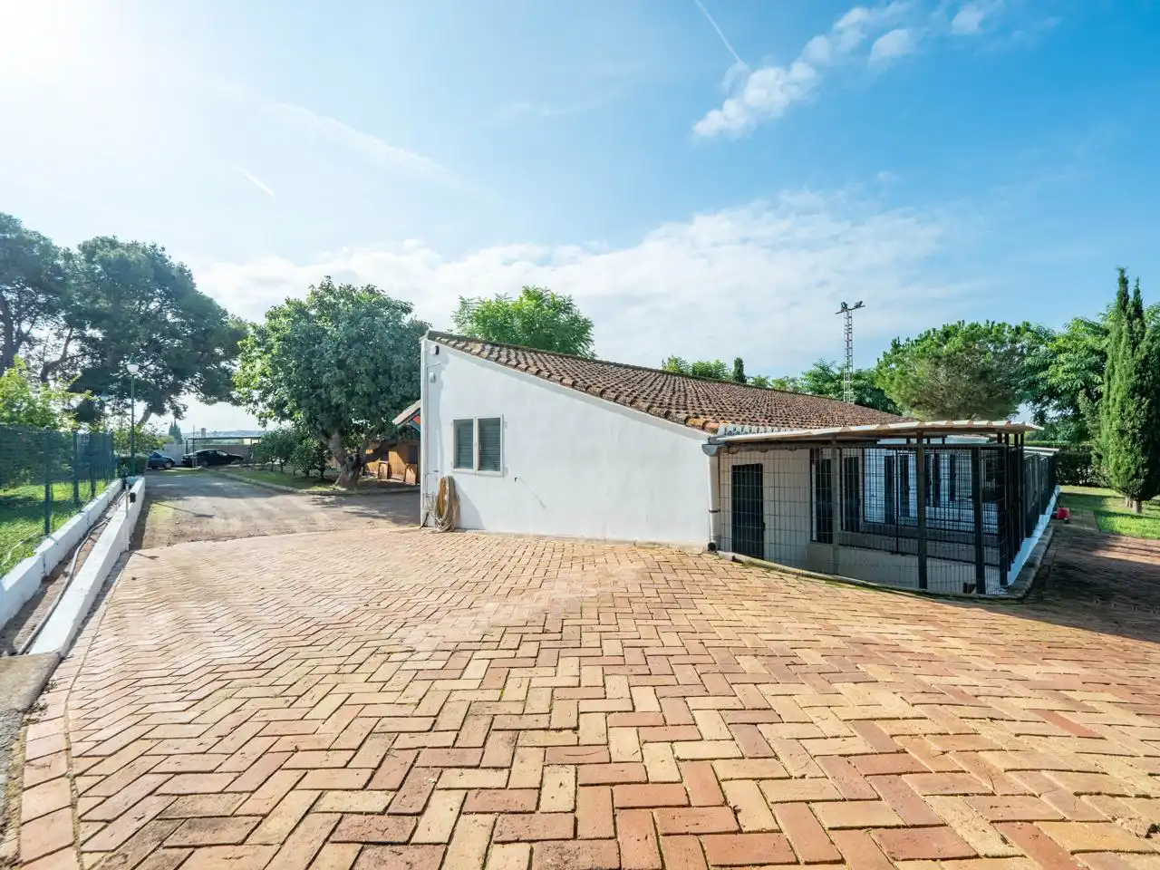 Vista exterior de Finca rústica en venta en Bétera con Aire acondicionado, Calefacción y Jardín privado