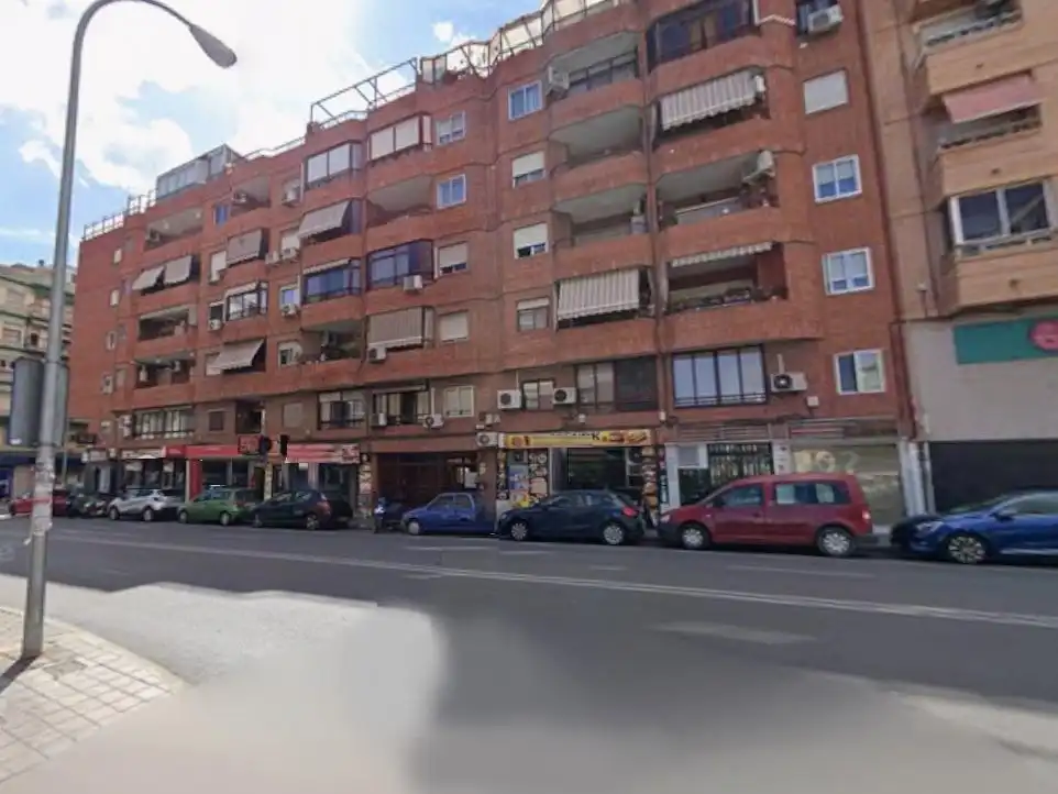 Pis amb ascensor en venda a Avenida Novelda
