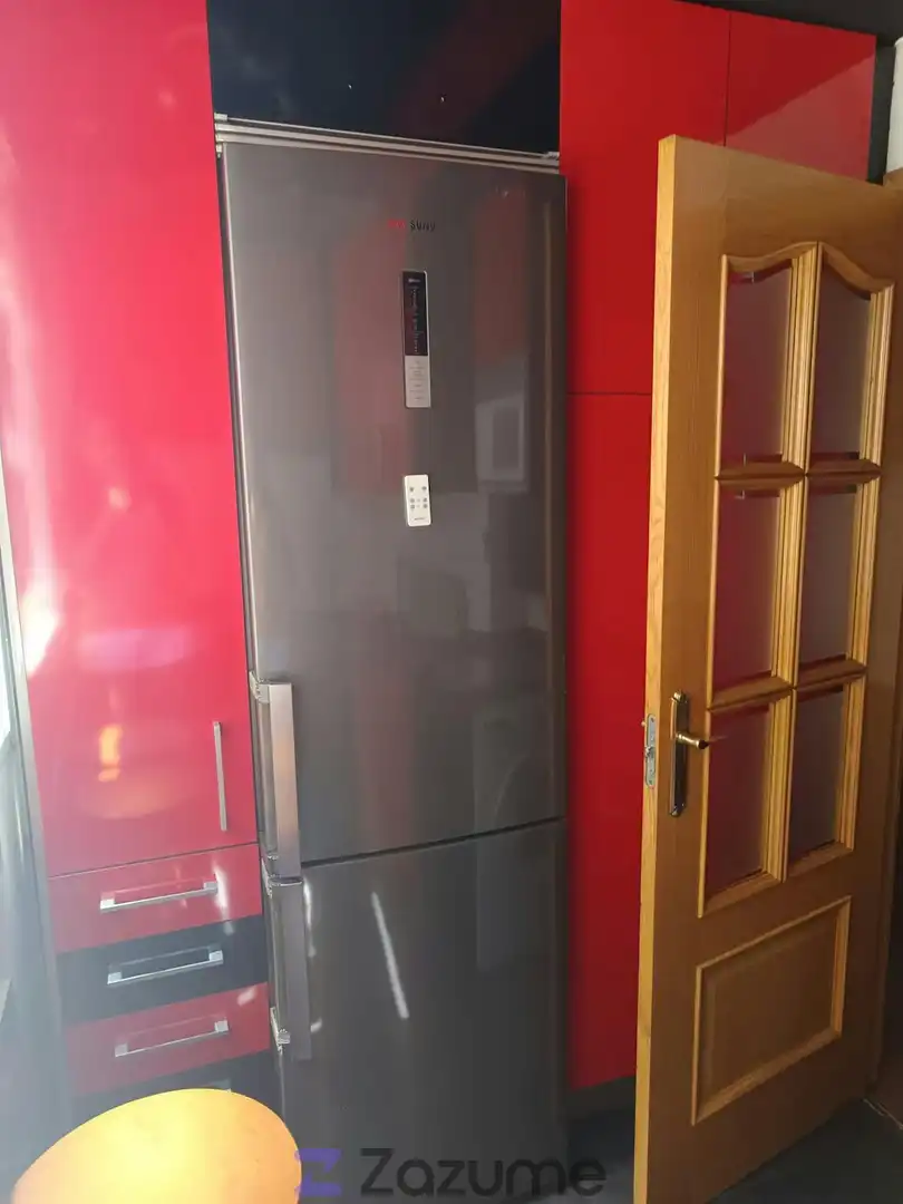 Kitchen of Flat for rent in Madrid  with Air Conditioner, Heating and Parquet flooring