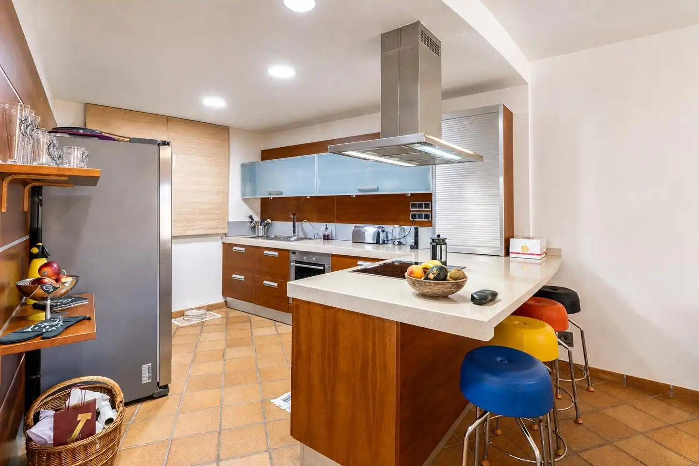 Cuina de Casa o xalet en venda en Santa Pola amb Aire condicionat, Jardí privat i Terrassa
