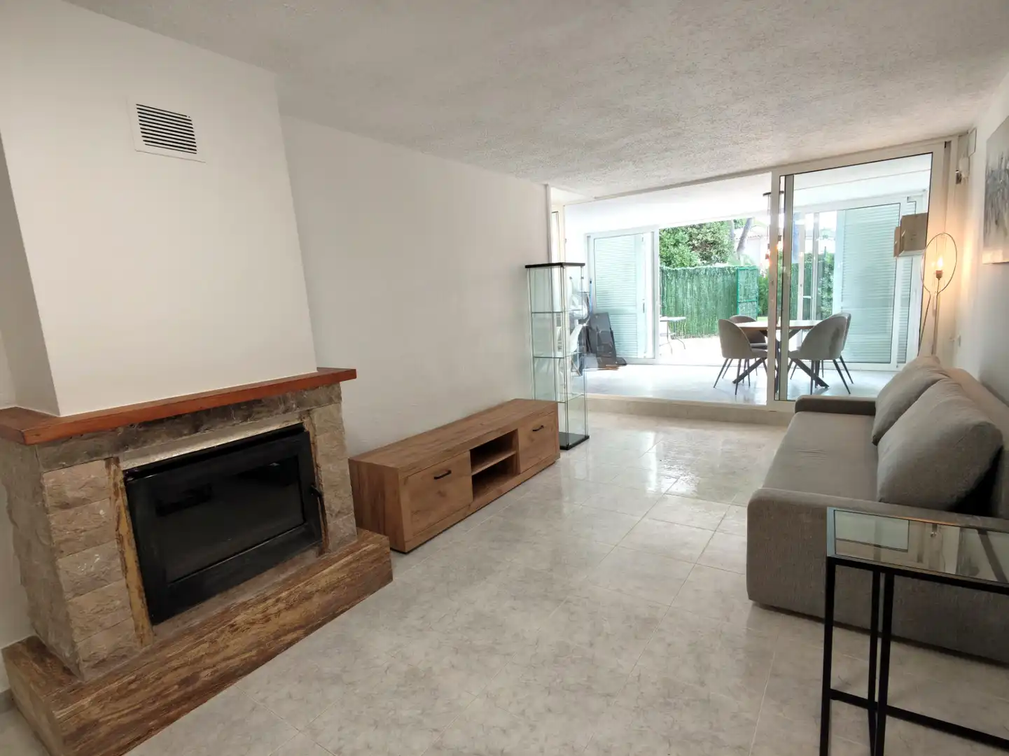 Living room of Apartments for sale in Castell d'Aro, Platja d'Aro i s'Agaró  with Private garden, Terrace and Furnished