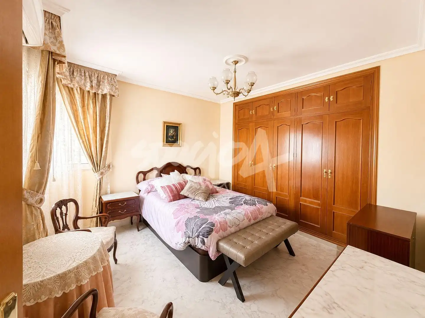 Bedroom of Houses for sale in San Lorenzo de El Escorial  with Community pool