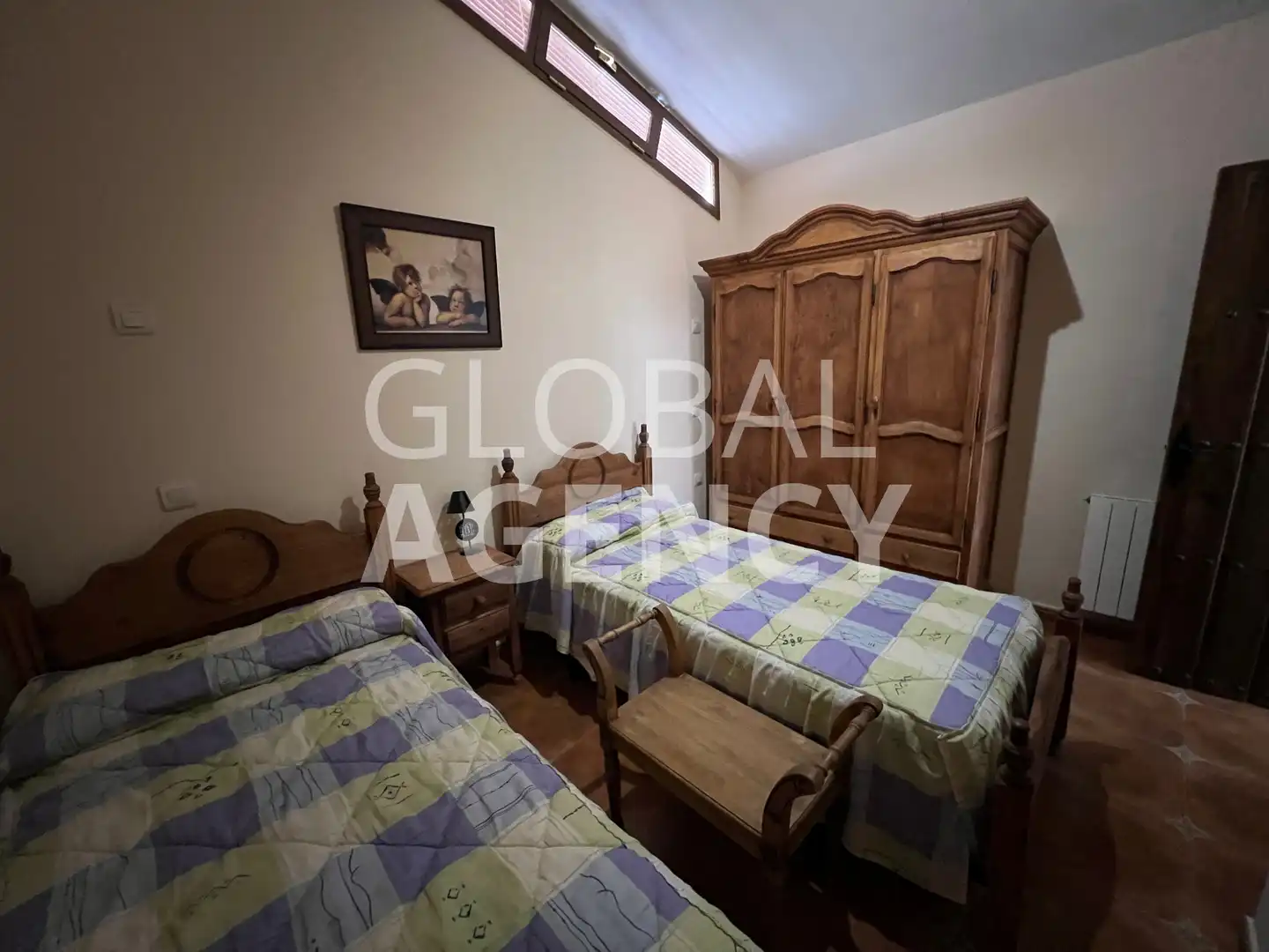 Dormitori de Terreny en venda en Jaén