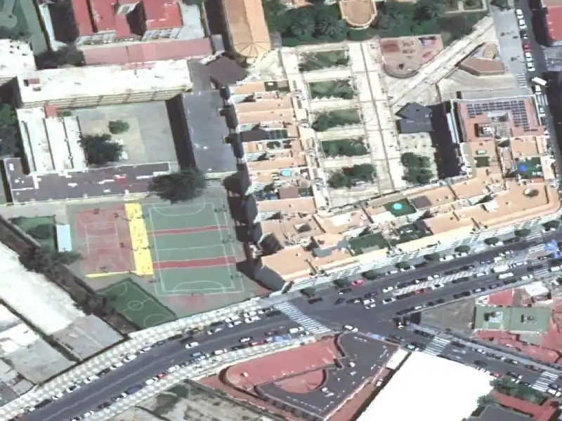 Vista exterior de Pis en venda en Melilla