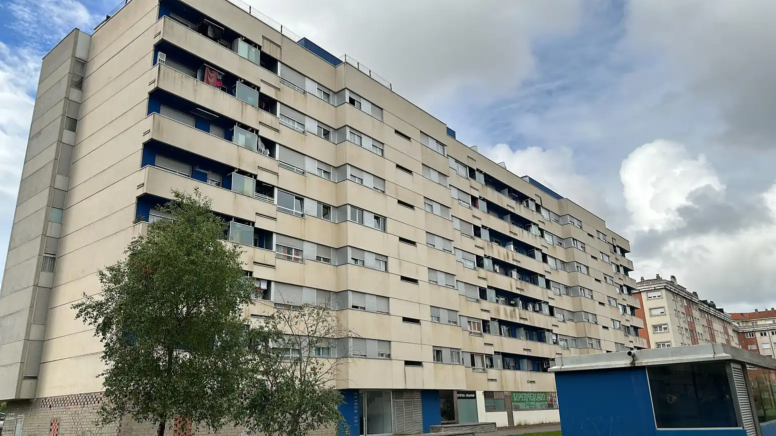 Vista exterior de Pis de lloguer en Camargo amb Calefacció i Moblat