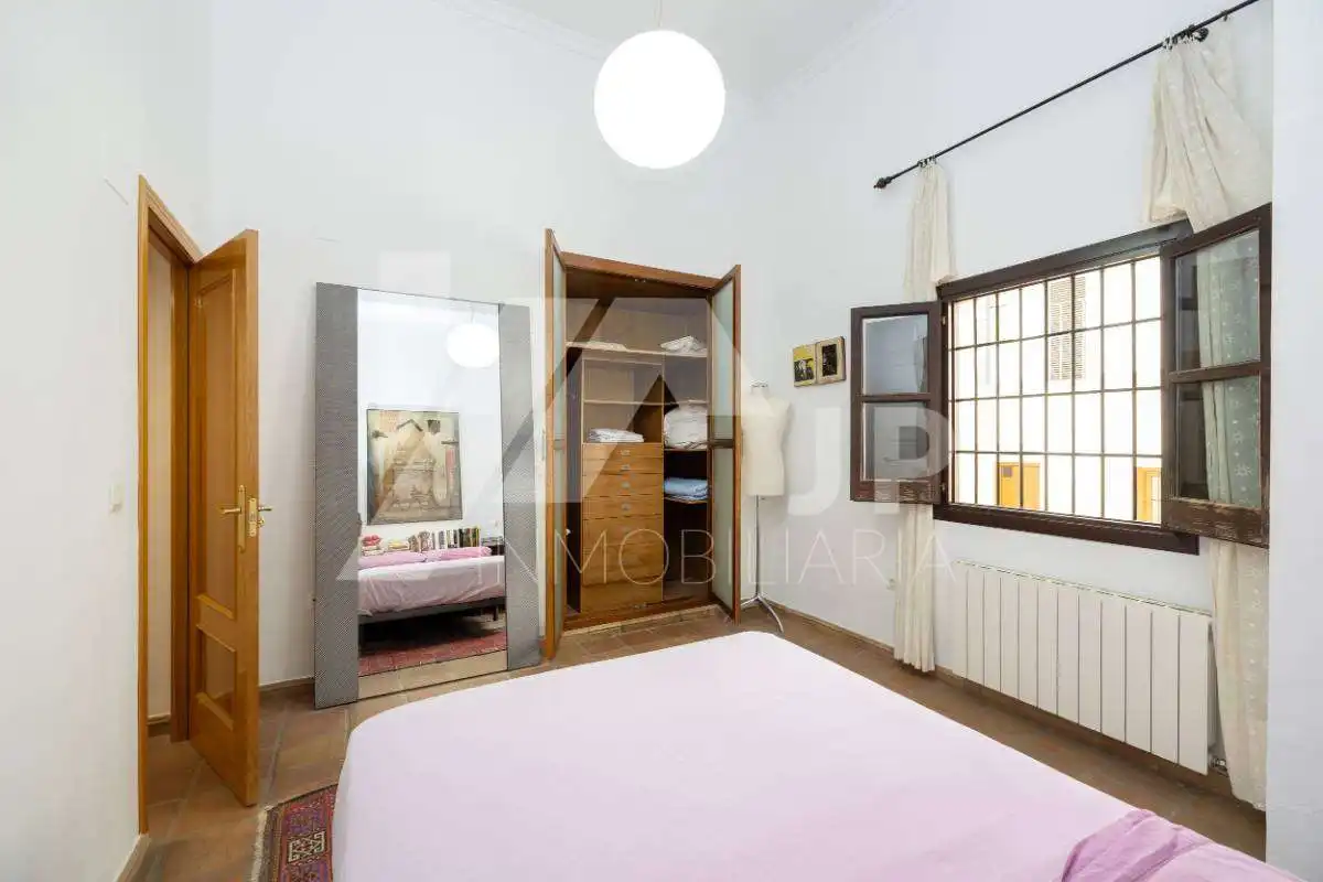 Bedroom of Duplexes for rent in Granada  with Heating, Furnished and Balcony