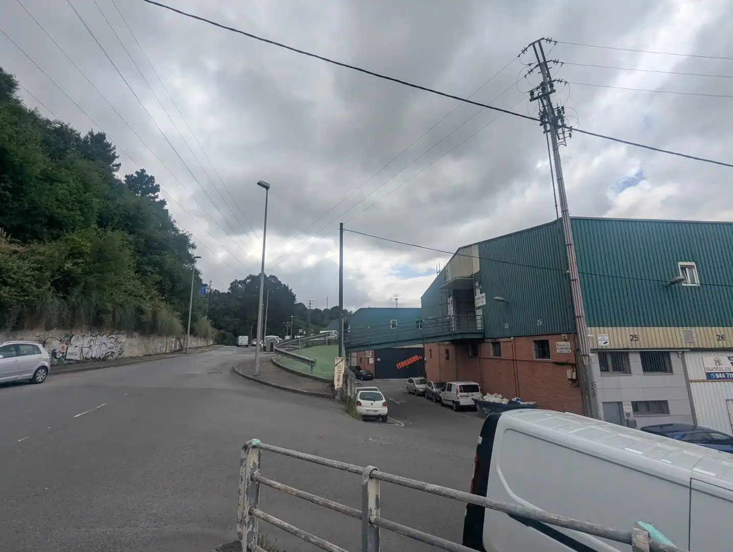Exterior view of Industrial buildings for sale in Erandio