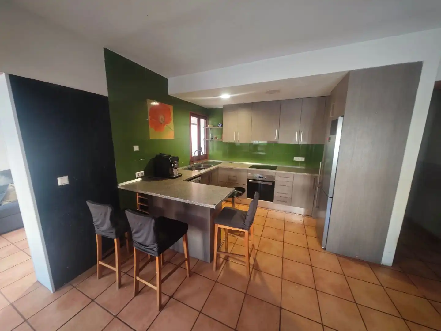 Casa con jardín en venta en Carrer d'Oviedo 27