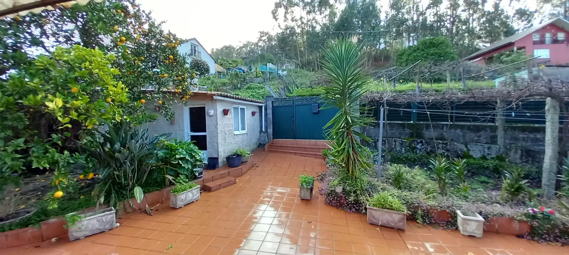 Terrassa de Casa o xalet en venda en Vilagarcía de Arousa amb Calefacció, Jardí privat i Terrassa
