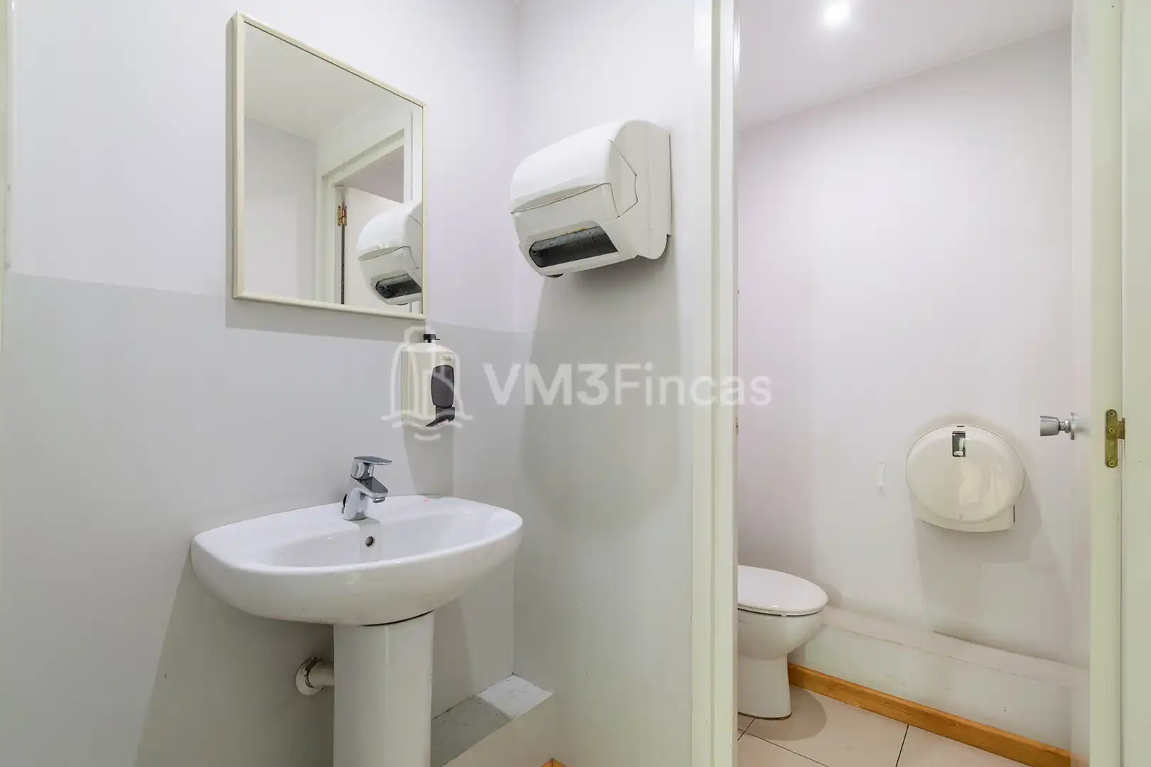 Oficina con terraza en venta en Carrer de Muntaner, imagen 33