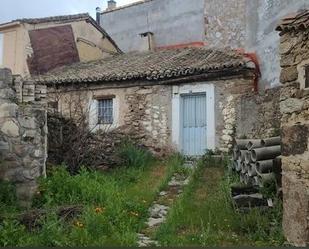 Single-family semi-detached for sale in Gargantilla del Lozoya  with Private garden