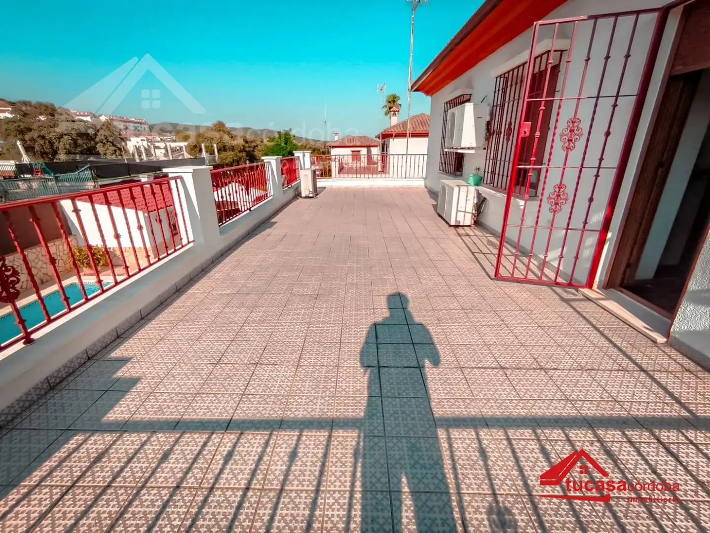 Exterior view of Houses for sale in Córdoba  with Air Conditioner, Terrace and Storage room