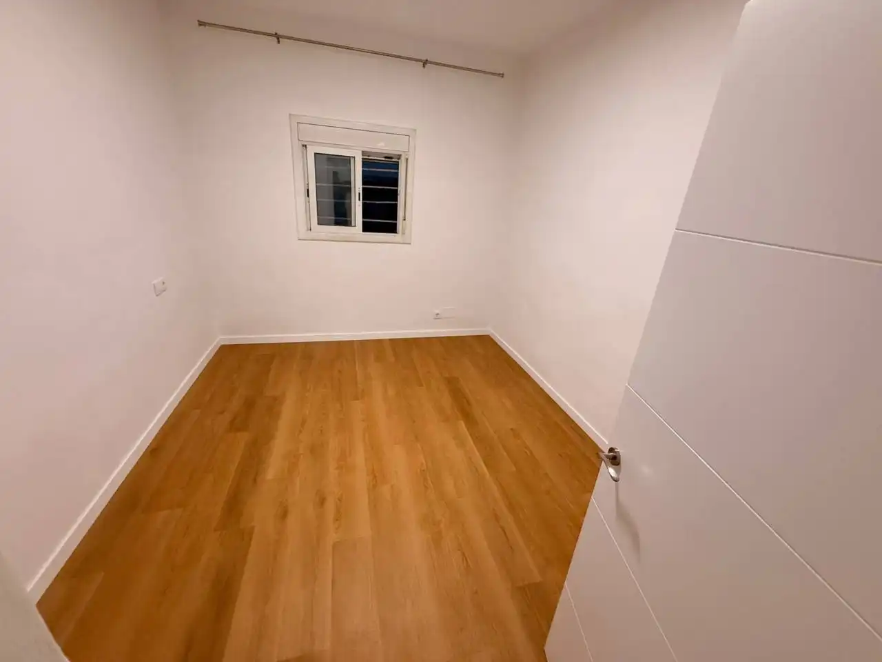 Piso de alquiler en Cerdanyola del Vallès con Parquet y Terraza