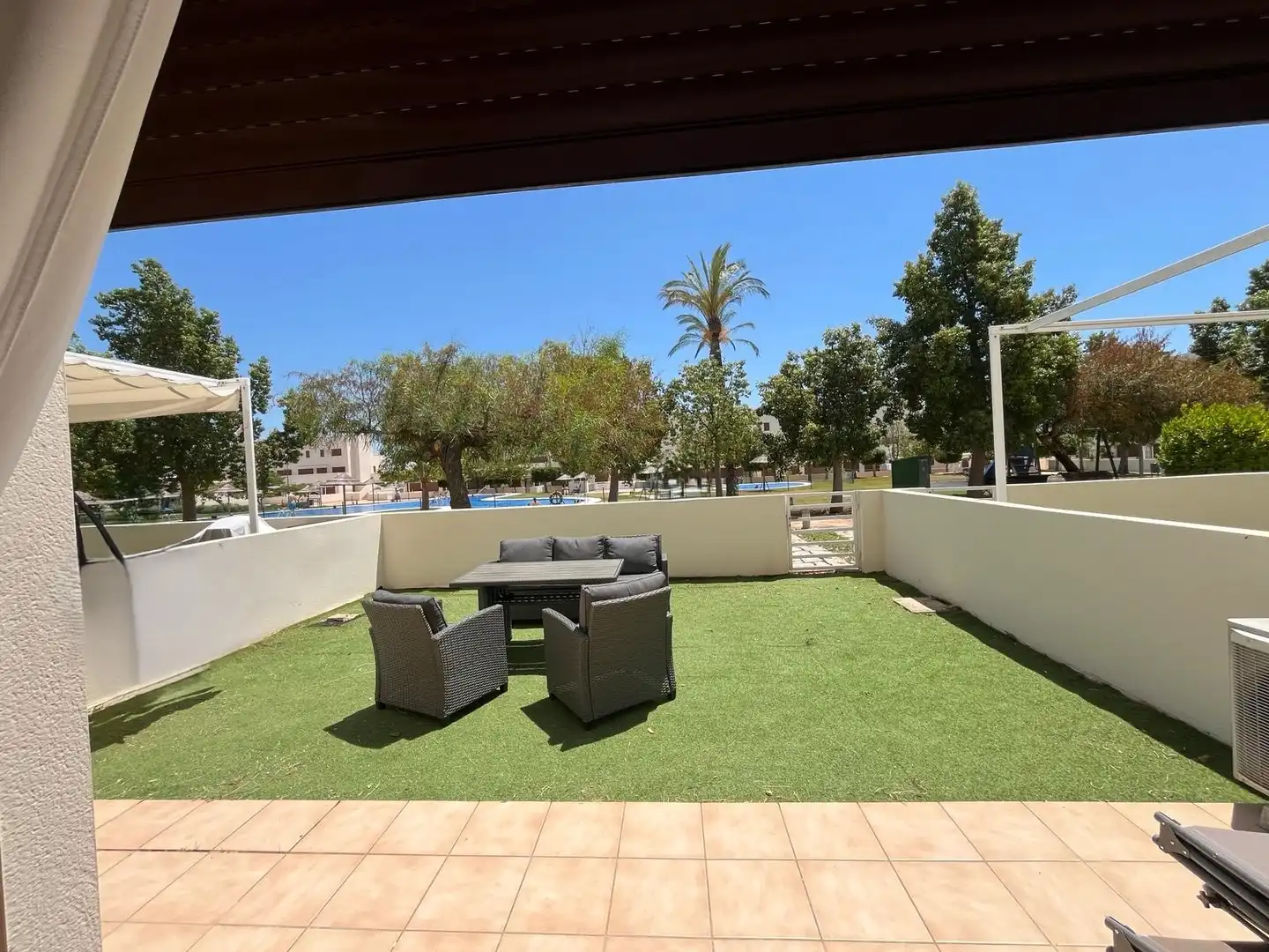Rez-de-chaussée avec terrasse à vendre à Ronda Barbiguera