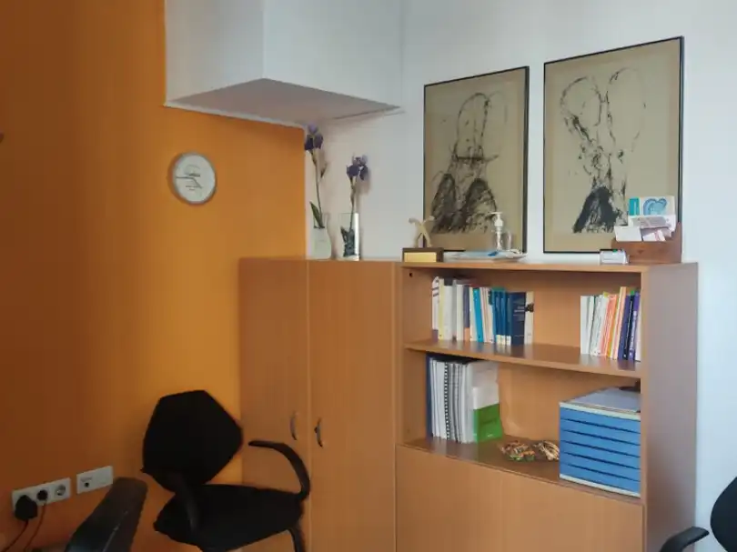 Bureau avec ascenseur à louer à Alhóndiga 27, imagen 7