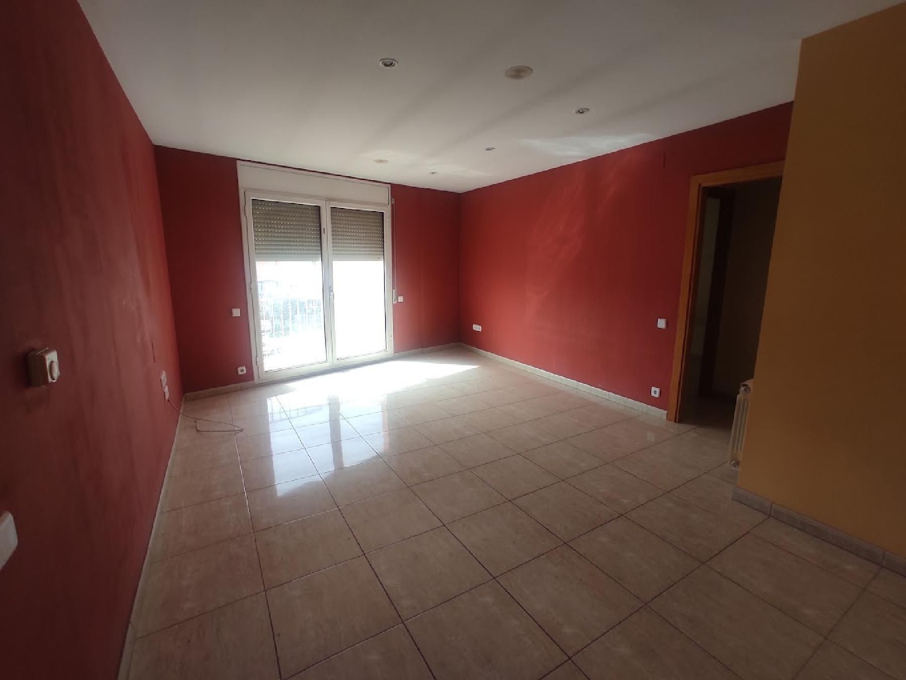 Duplex for sale in Calldetenes
