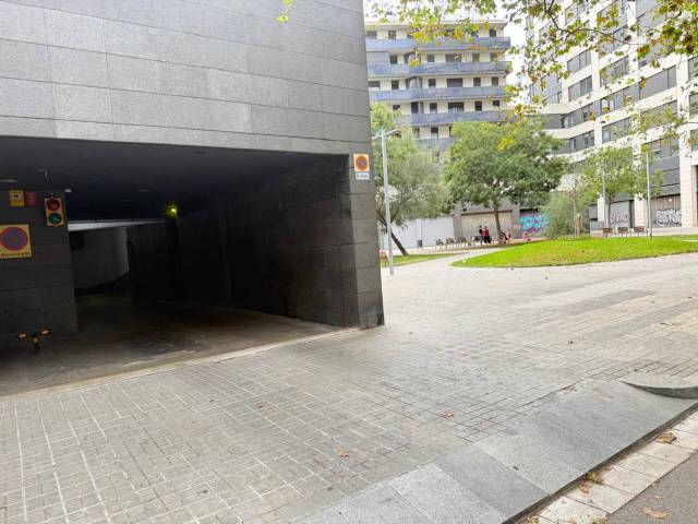 Garaje en Alquiler en pallars, 345 en Diagonal Mar i el Front Marítim del Poblenou