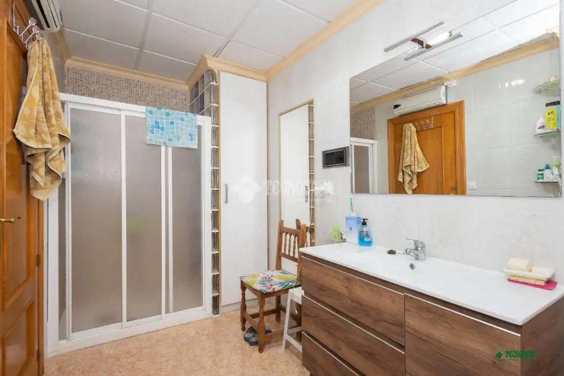 Habitación de Casa adosada en venta en Olula del Río con Terraza y Balcón