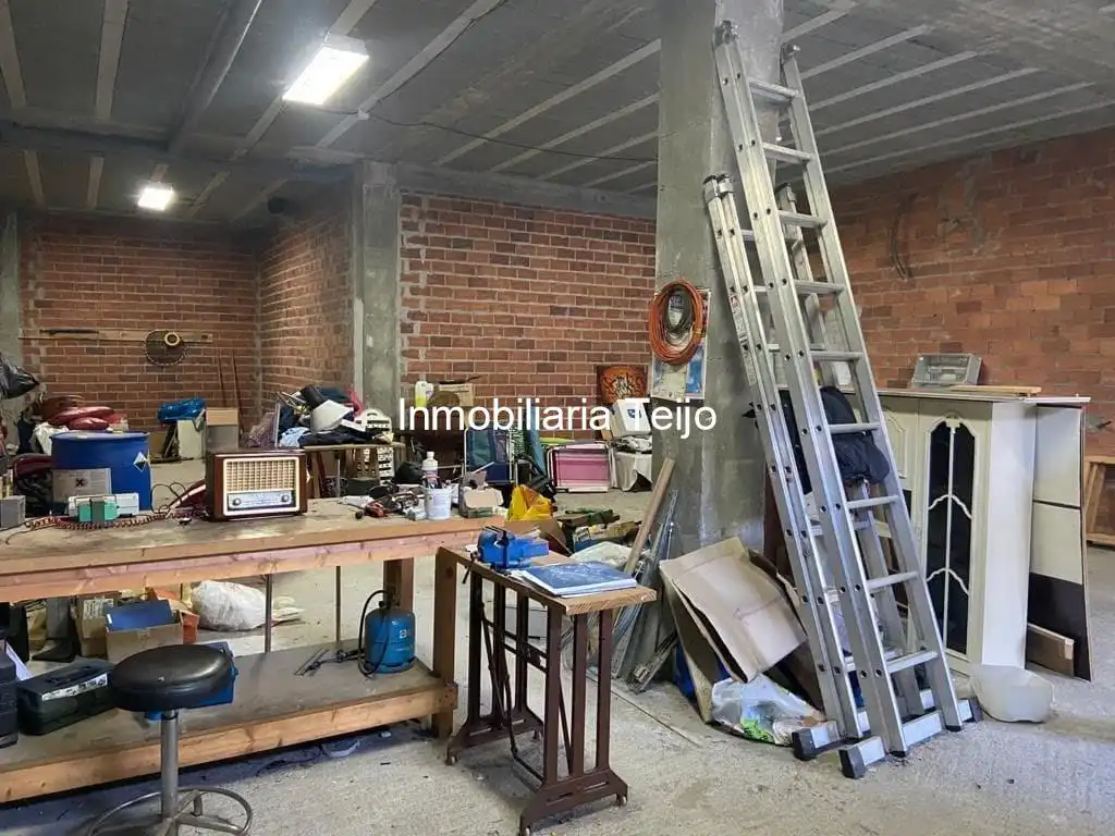 Local comercial en venta en Plaza de España
