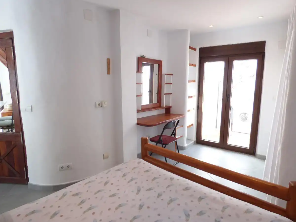 Habitación de Casa o chalet en venta en Canillas de Aceituno con Aire acondicionado, Terraza y Amueblado