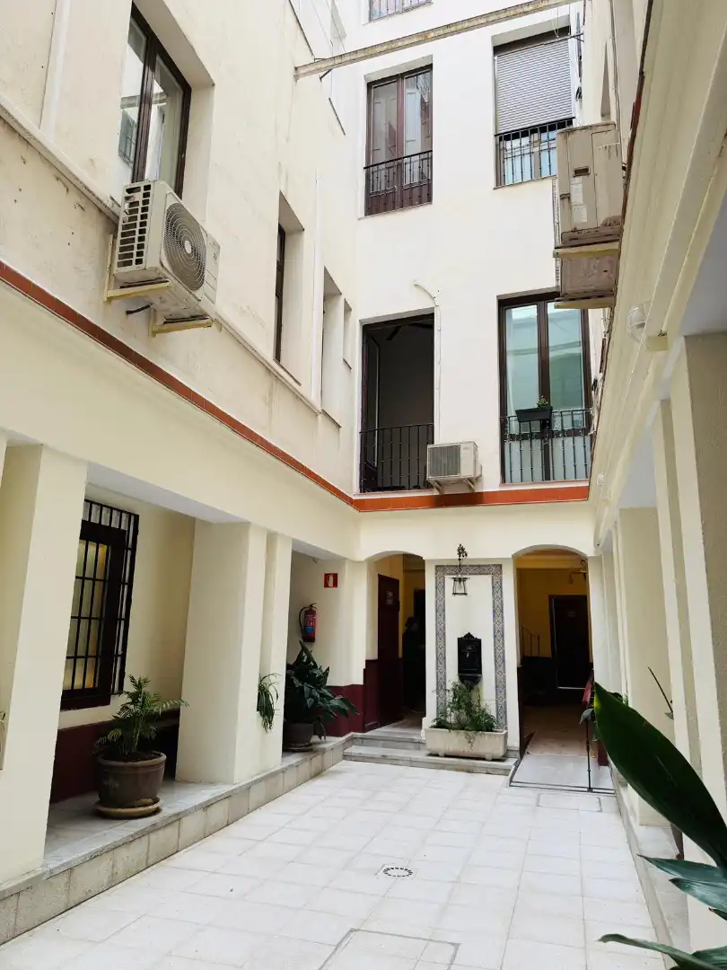 Vista exterior de Dúplex de lloguer en Madrid amb Aire condicionat, Calefacció i Parquet