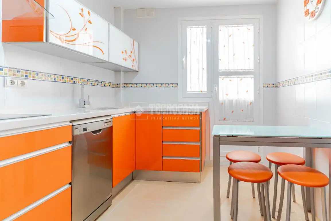 Küche von Wohnung zum Verkauf in Polopos mit Klimaanlage, Terrasse und Gemeinschaftspool