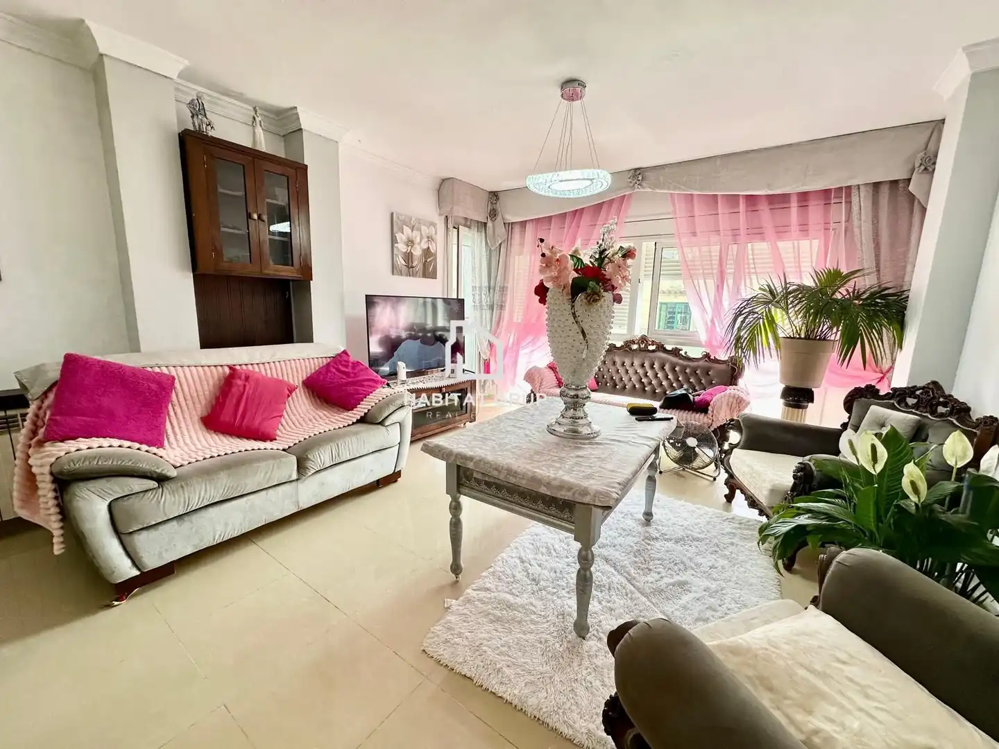 Appartamento con ascensore in vendita a Centre
