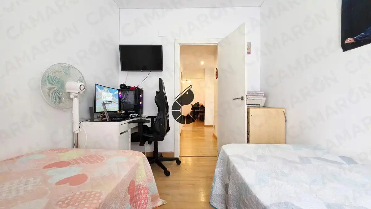 Bedroom of Flat for sale in Mairena del Aljarafe  with Air Conditioner and Storage room