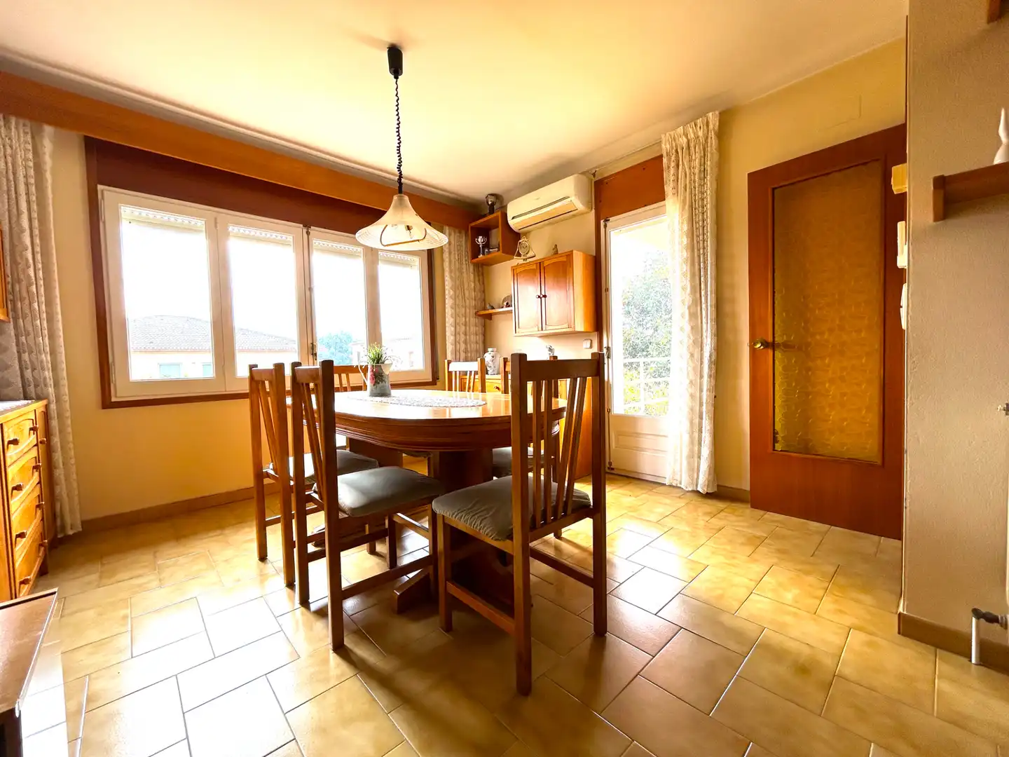 Dining room of Houses for sale in Sant Julià del Llor i Bonmatí  with Air Conditioner, Heating and Private garden