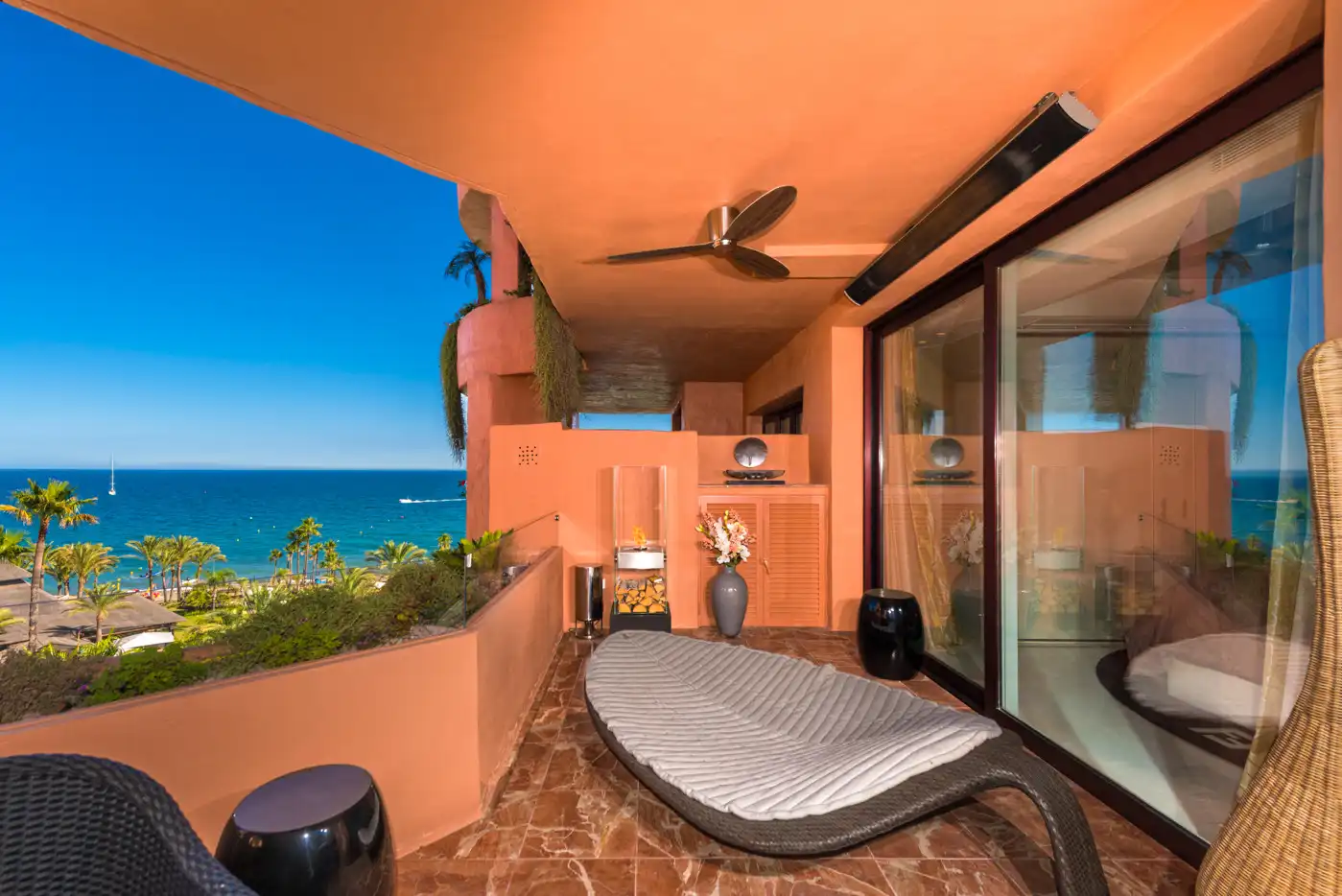 Terrassa de Apartament en venda en Estepona amb Aire condicionat, Terrassa i Piscina