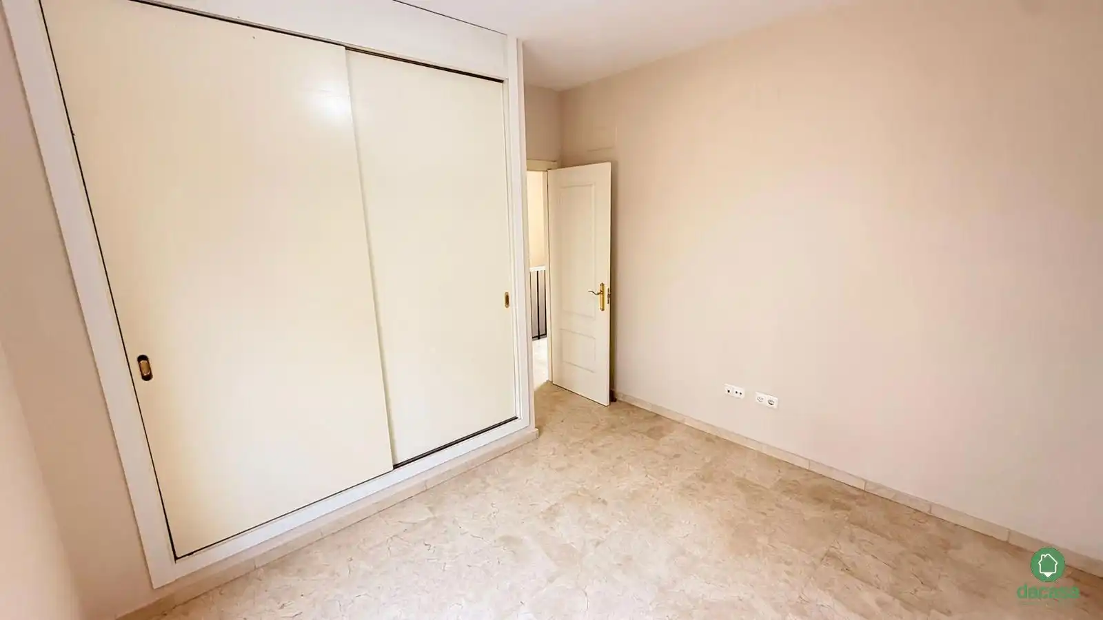 Casa adosada en venta en MAGNOLIAS, Núcleo urbano