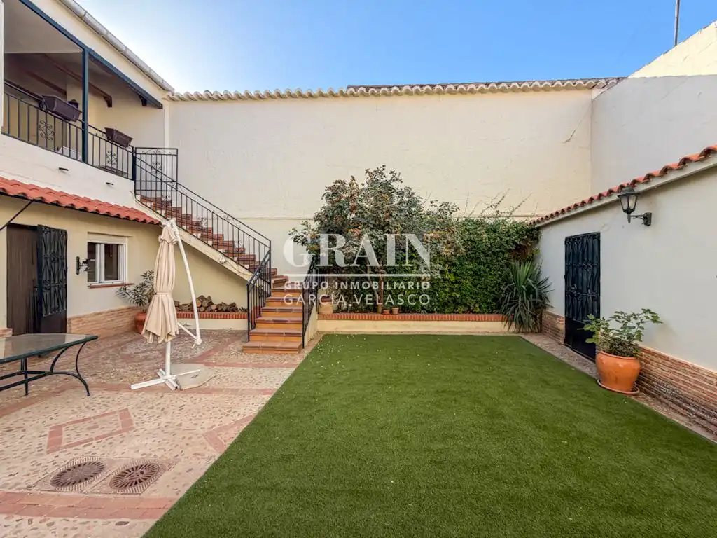 Garden of Detached homes for sale in Barrax  with Air Conditioner, Heating and Storage room
