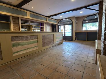 Business premises for sale in Carrer del Pintor Navarro Llorens