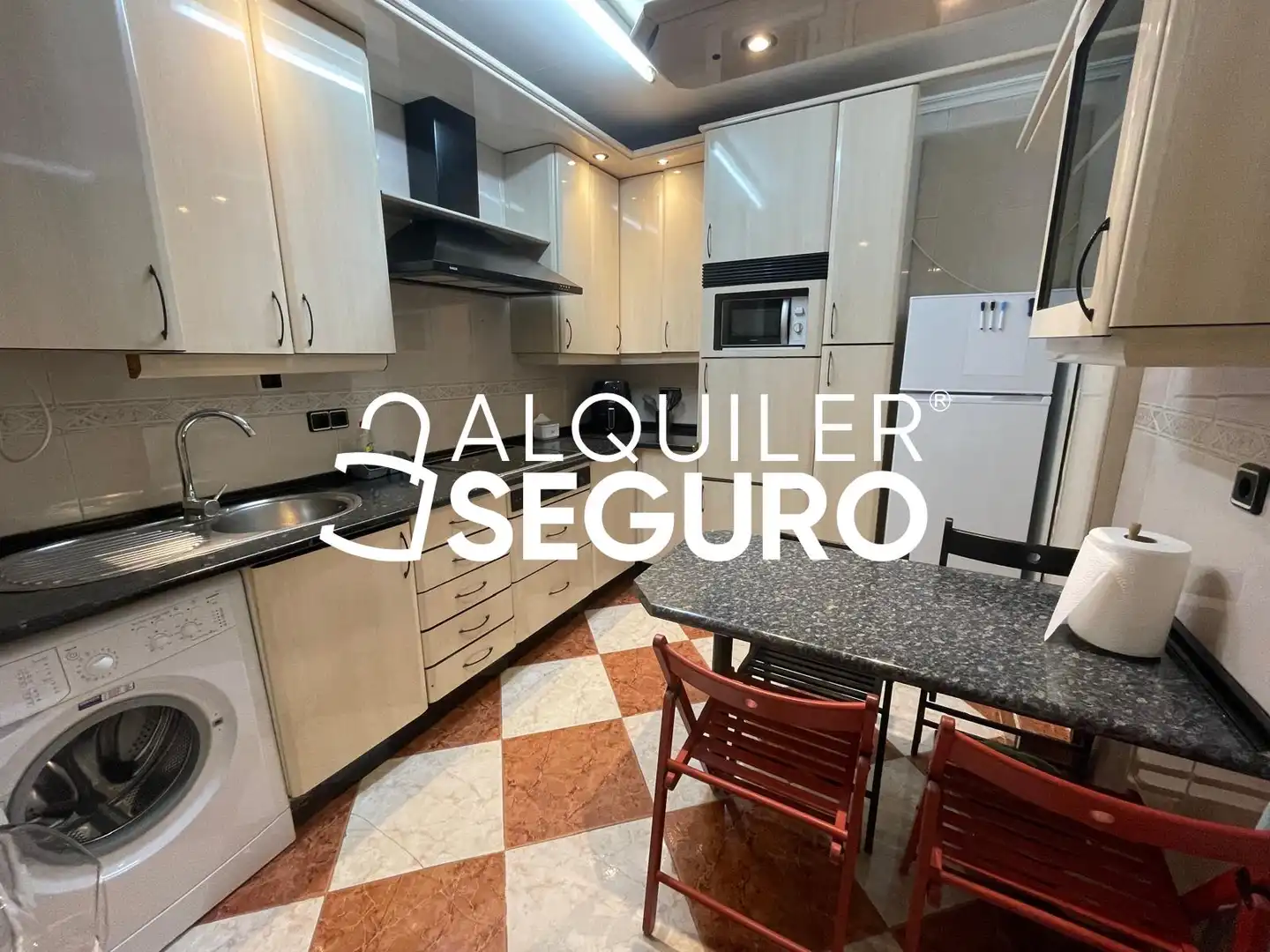 Piso con ascensor en alquiler en de Velarde, imagen 6