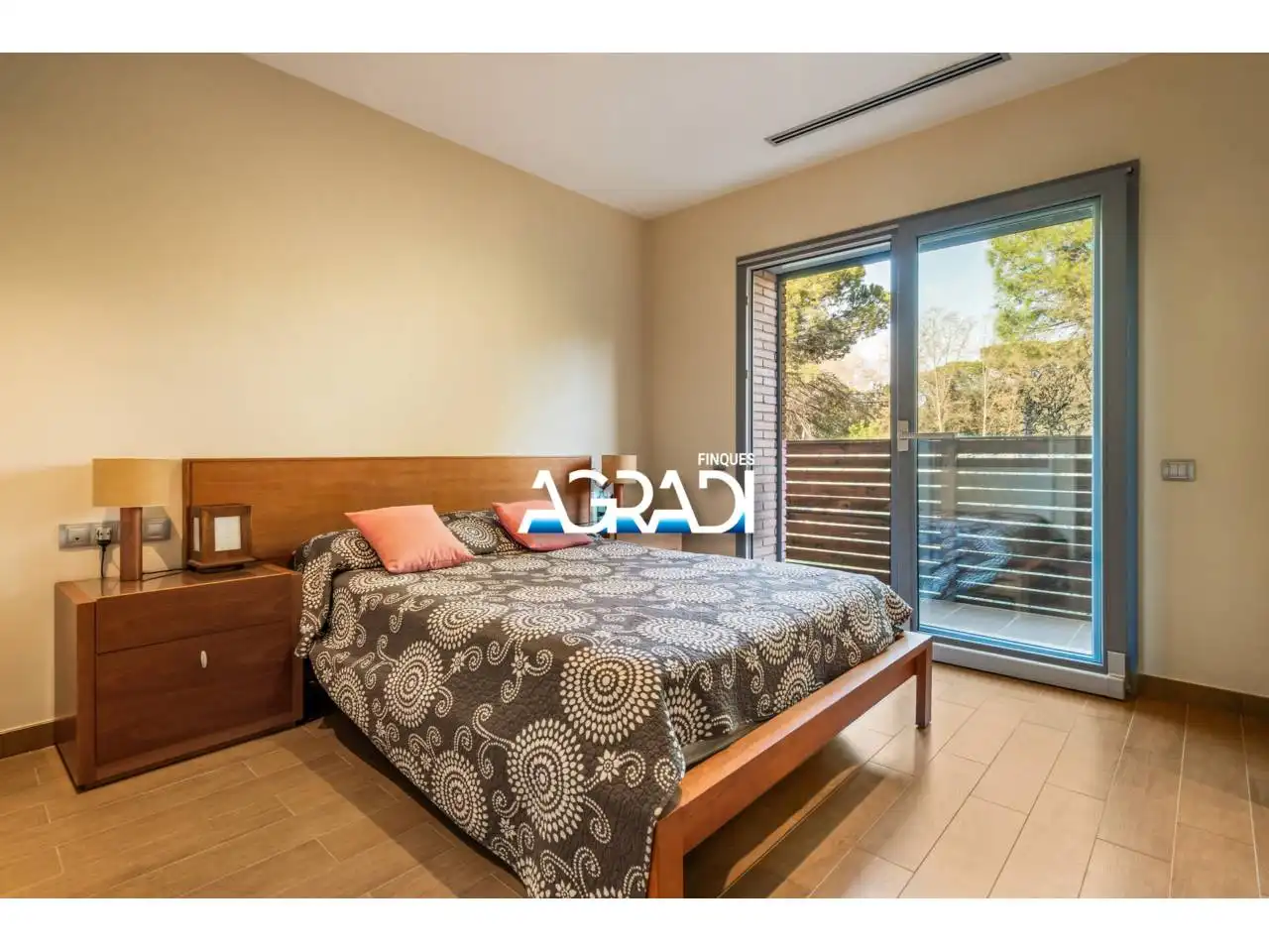 Bedroom of Houses for sale in Les Franqueses del Vallès  with Air Conditioner, Heating and Private garden