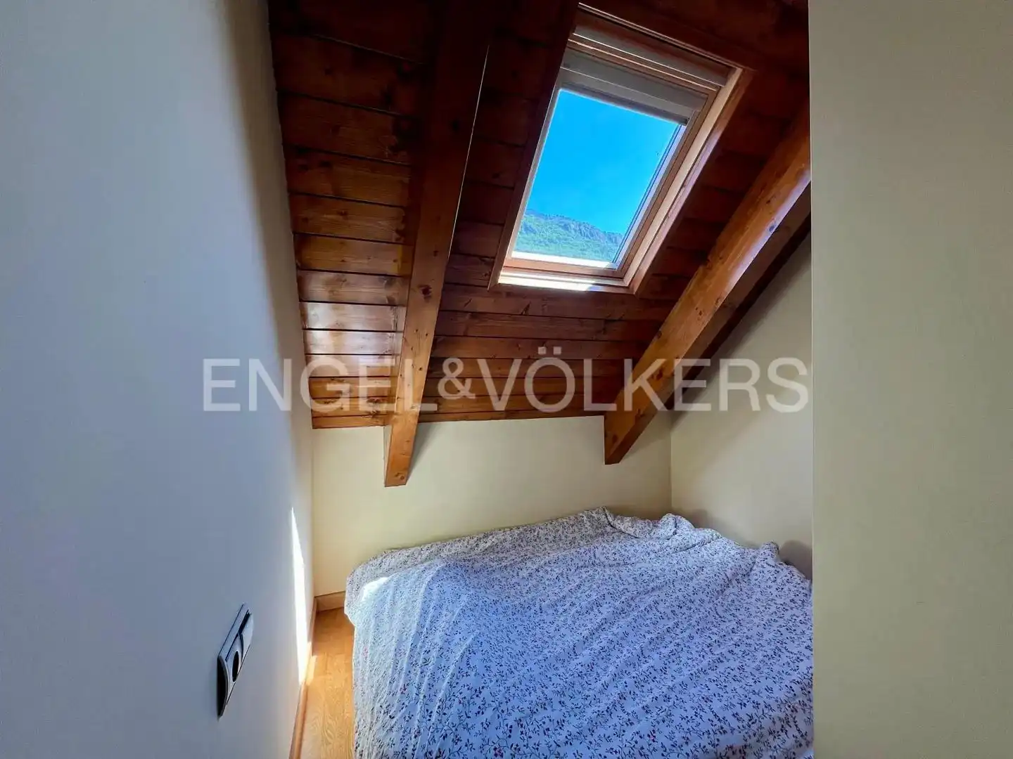 Dormitori de Dúplex en venda en Es Bòrdes amb Calefacció, Traster i Moblat