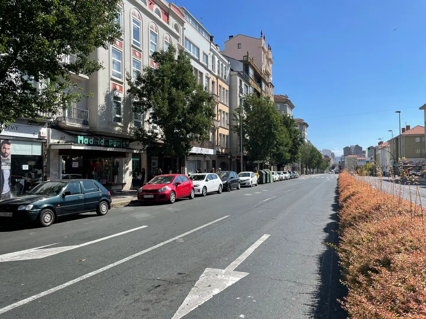 Außenansicht von Geschaftsraum zur Miete in Ferrol mit Parkett und Möbliert