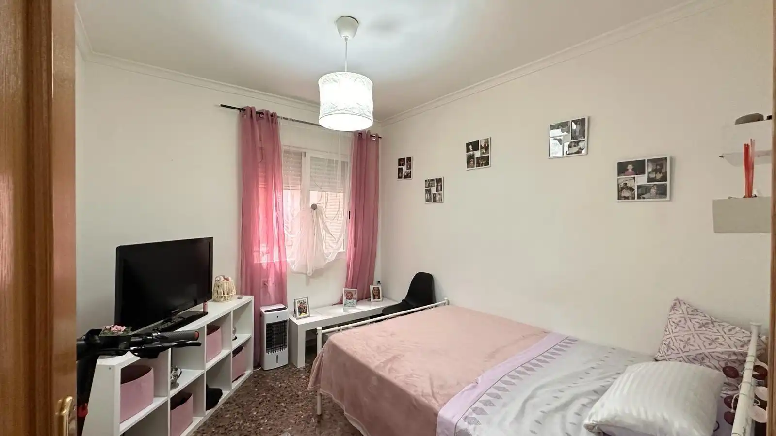 Schlafzimmer von Wohnung zum Verkauf in Carlet mit Klimaanlage und Heizung