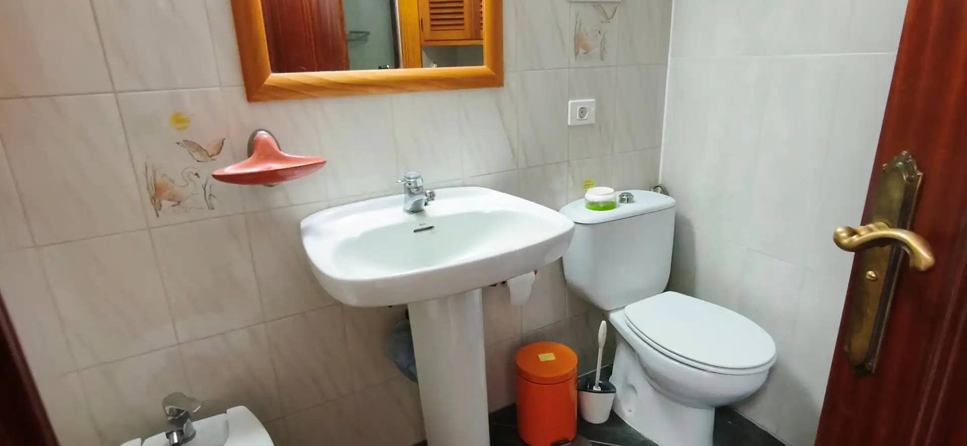 Baño de Apartamento de alquiler en Candelaria con Amueblado, Horno y Lavadora