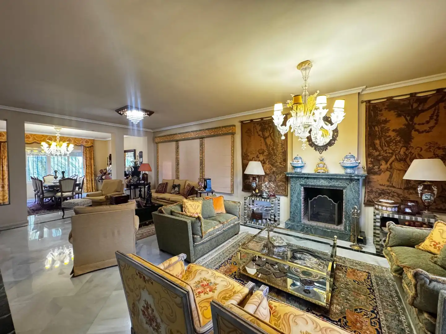 Living room of Houses for sale in Córdoba  with Air Conditioner, Private garden and Terrace