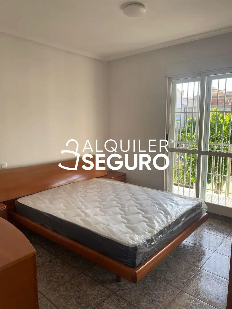Habitación de Casa o chalet de alquiler en Murcia con Aire acondicionado y Amueblado