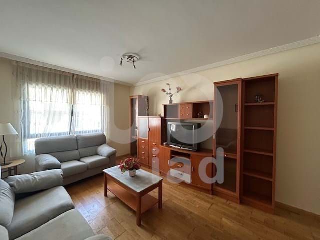 Living room of Flat to rent in Villaquilambre  with Heating