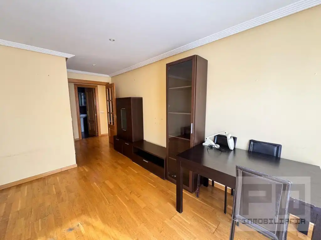 Sala d'estar de Pis en venda en Ávila