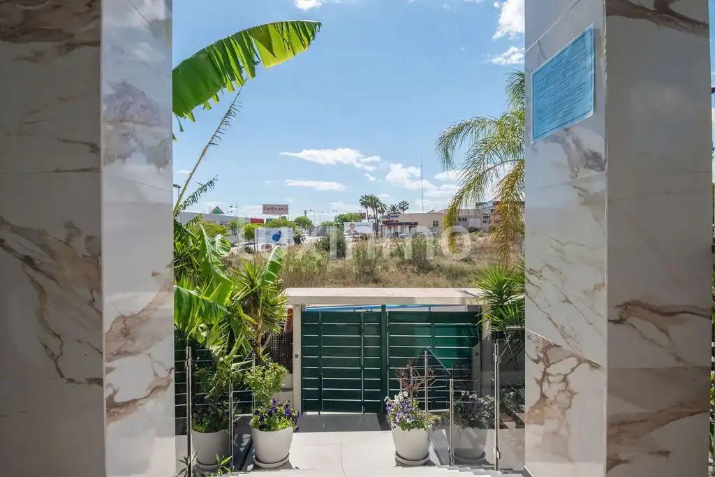 Terrasse von Wohnung zum Verkauf in Finestrat mit Klimaanlage, Privatgarten und Terrasse