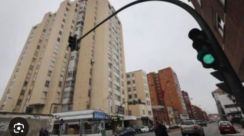 Photo 2 of Flat for sale in Avenida del Párroco Pablo Díez, 70, Trobajo del Camino, San Andrés del Rabanedo