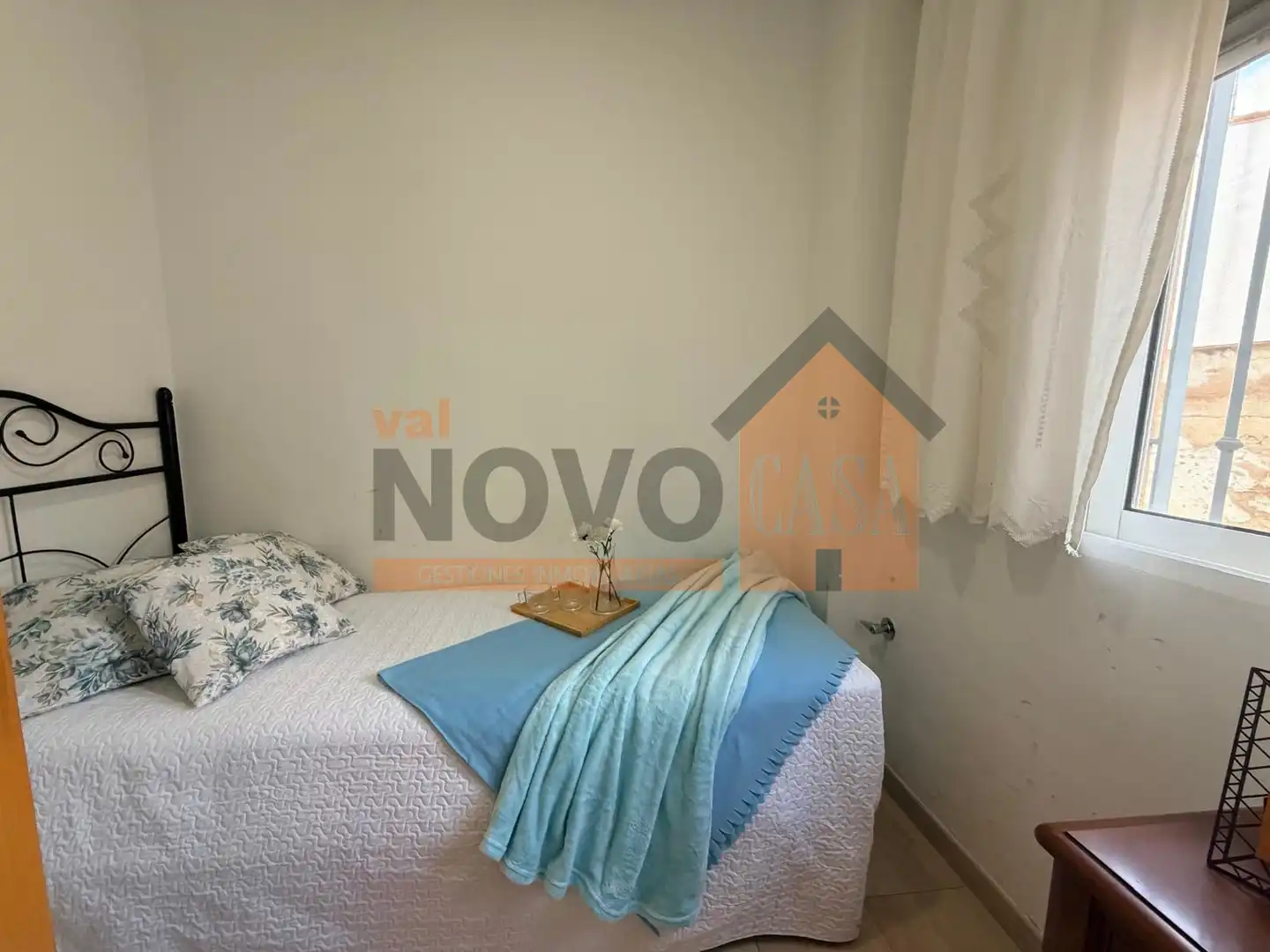 Dormitori de Casa adosada en venda en Picassent